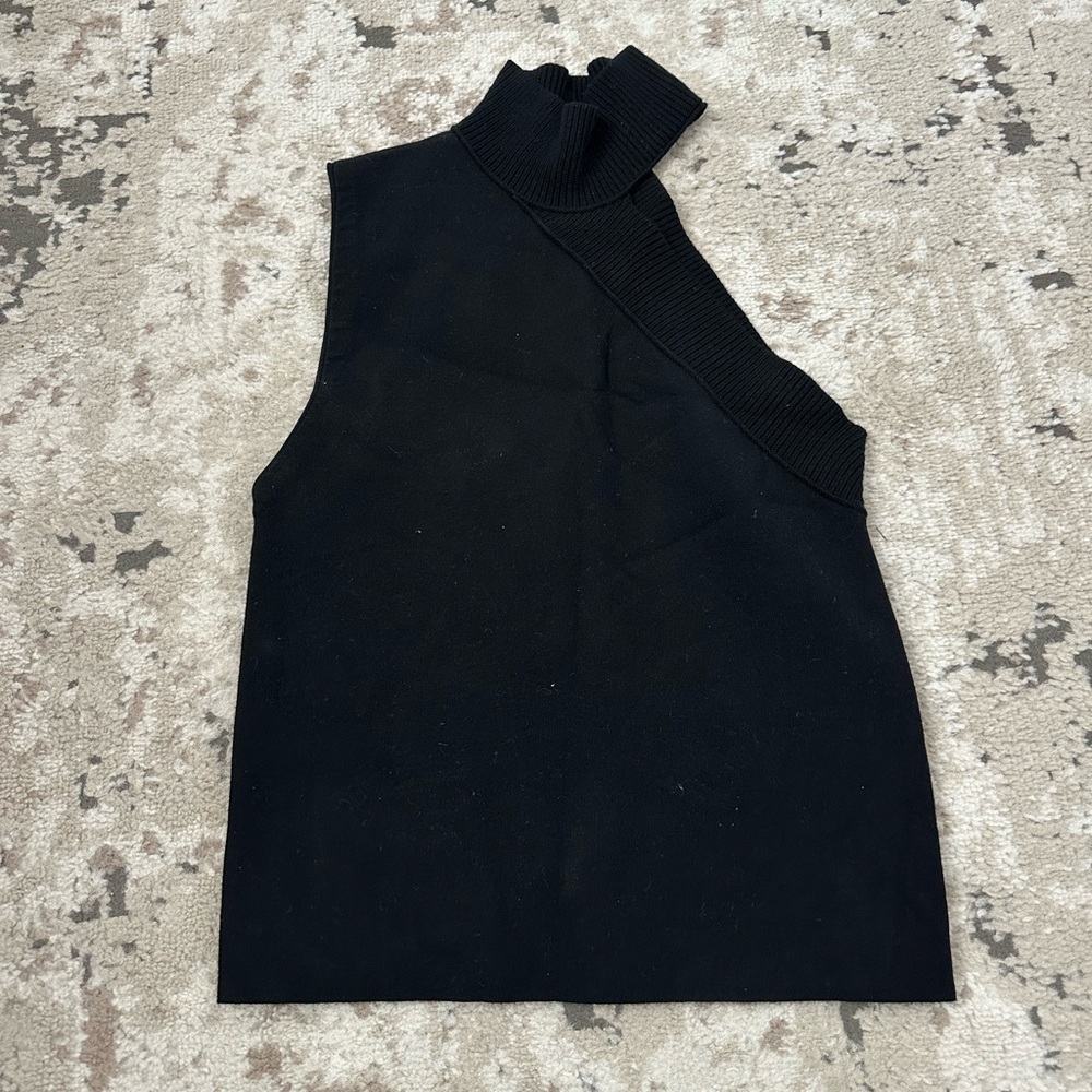 Alice + Olivia Black Top Size XL